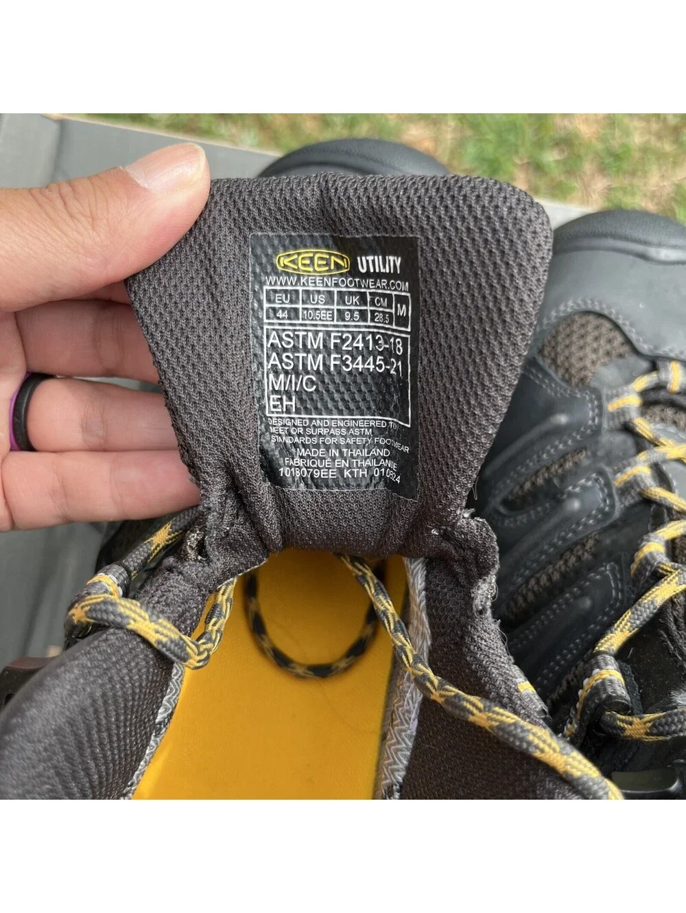 New w/ Minor Defects! KEEN Mens Lansing Mid Boots Raven Tawney Olive Size 10 EE